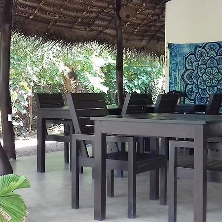 Chillenjoy Cabanas & Restaurant Tangalle Eksteriør billede