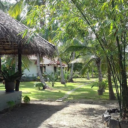 Chillenjoy Cabanas & Restaurant Tangalle Eksteriør billede
