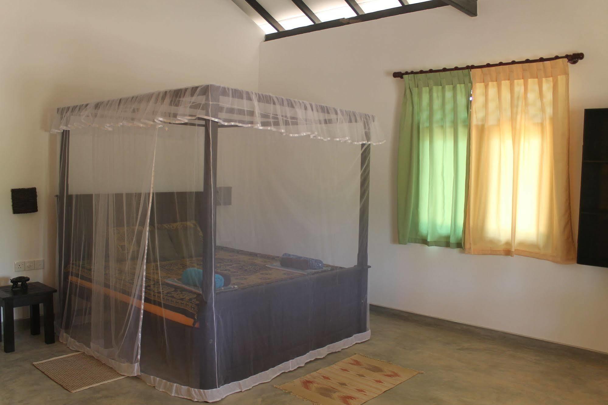 Chillenjoy Cabanas & Restaurant Tangalle Eksteriør billede